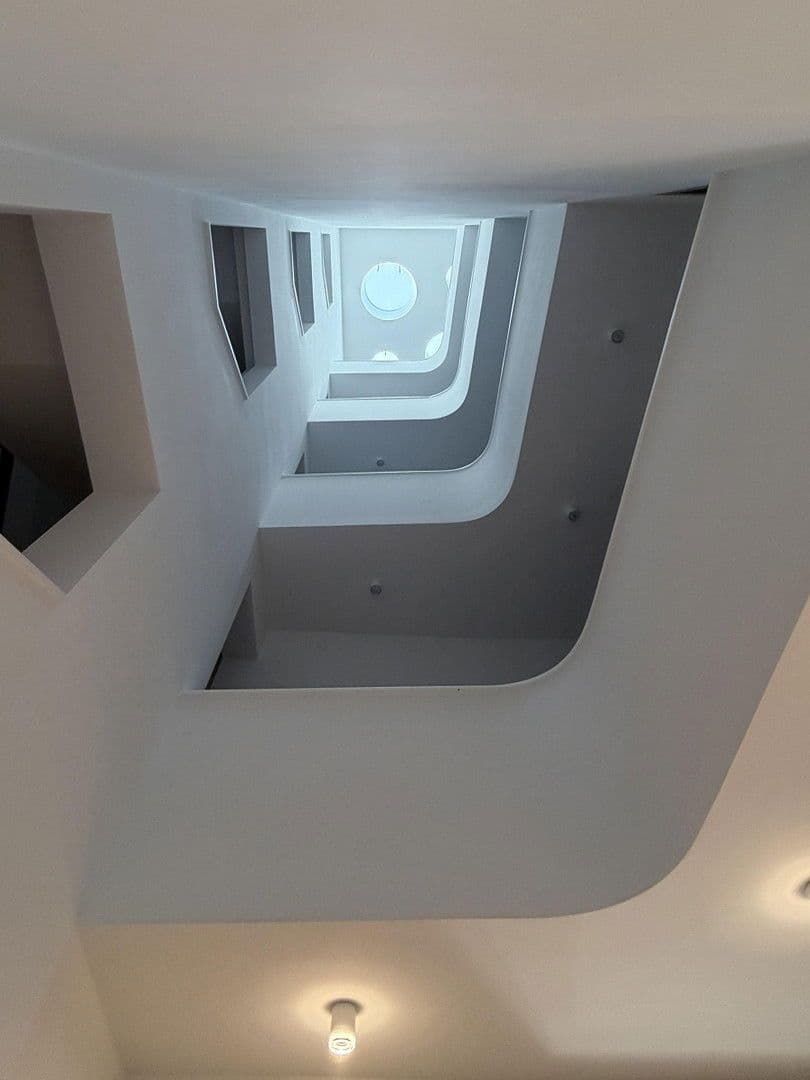 Prodej bytu 3+1 115 m², Berlin, Berlín Prodej bytu 3+1 115 m², Berlin, Berlín