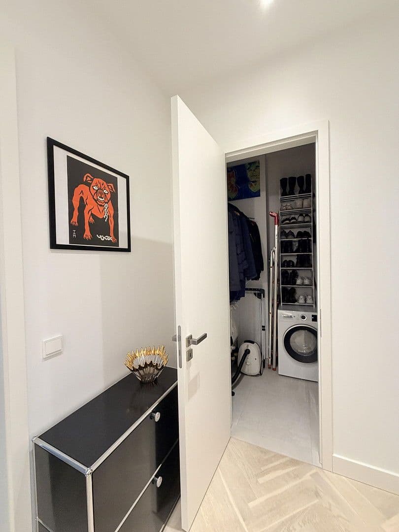 Prodej bytu 3+1 115 m², Berlin, Berlín Prodej bytu 3+1 115 m², Berlin, Berlín