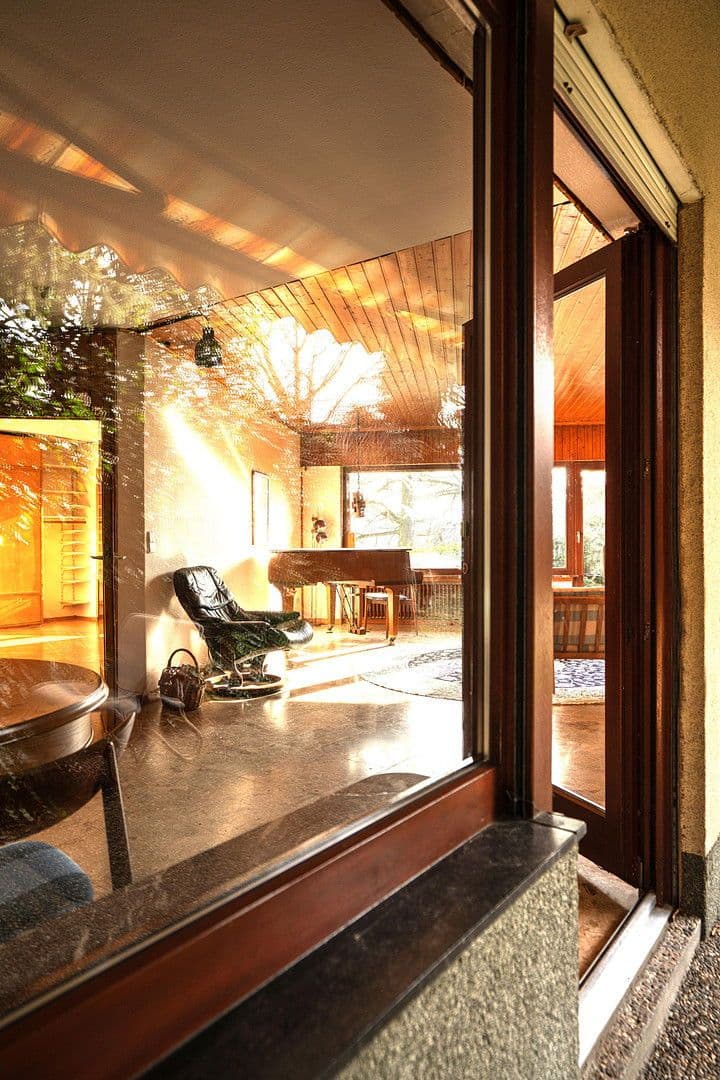 Prodej domu 268 m², pozemek 587 m², Wiesbaden, Hessen Prodej domu 268 m², pozemek 587 m², Wiesbaden, Hessen