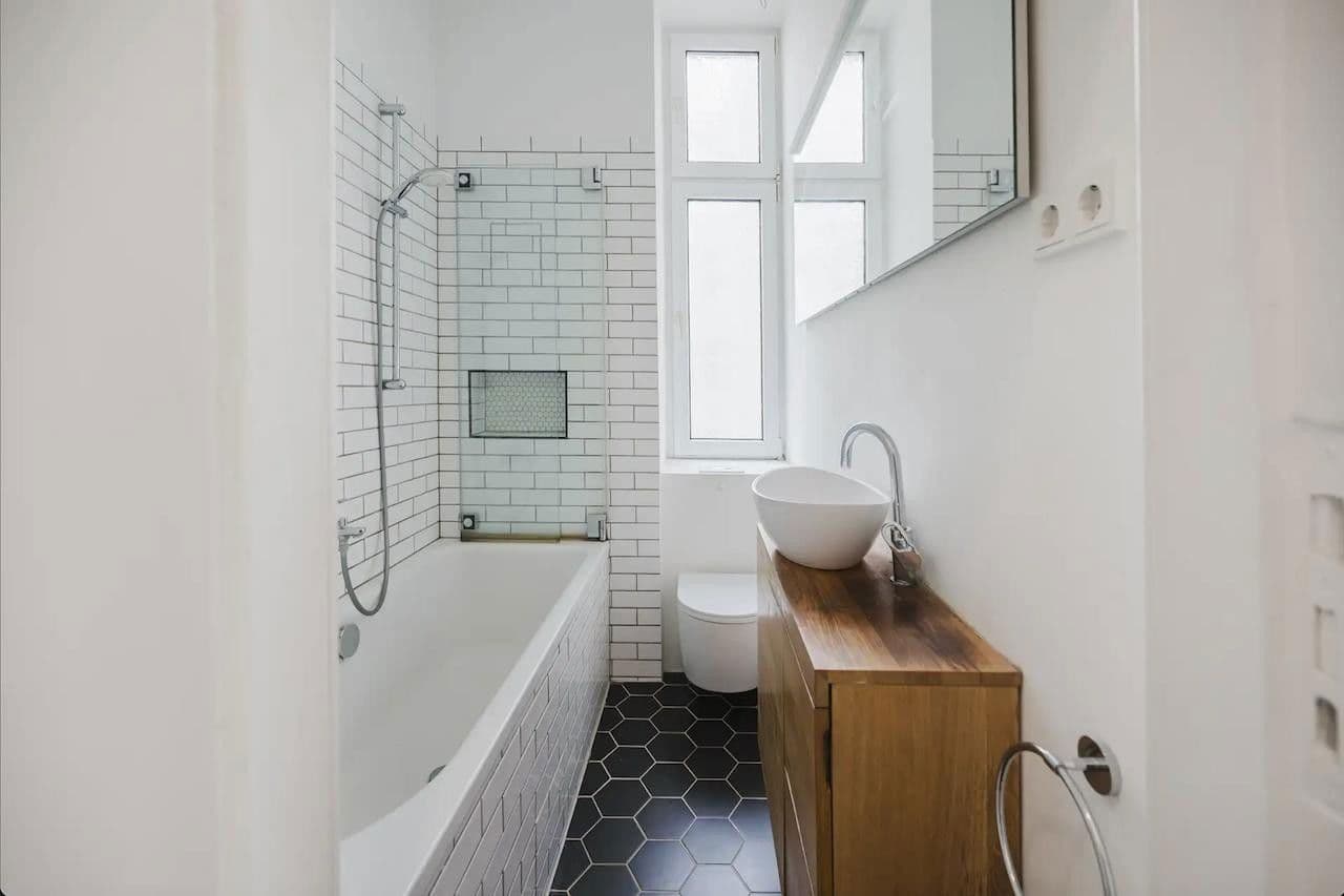 Prodej bytu 4+1 80 m², Berlin, Berlín Prodej bytu 4+1 80 m², Berlin, Berlín