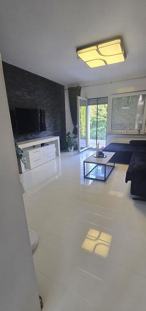 Pronájem bytu 3+1 85 m², Köln, Severní Porýní-Vestfálsko Pronájem bytu 3+1 85 m², Köln, Severní Porýní-Vestfálsko