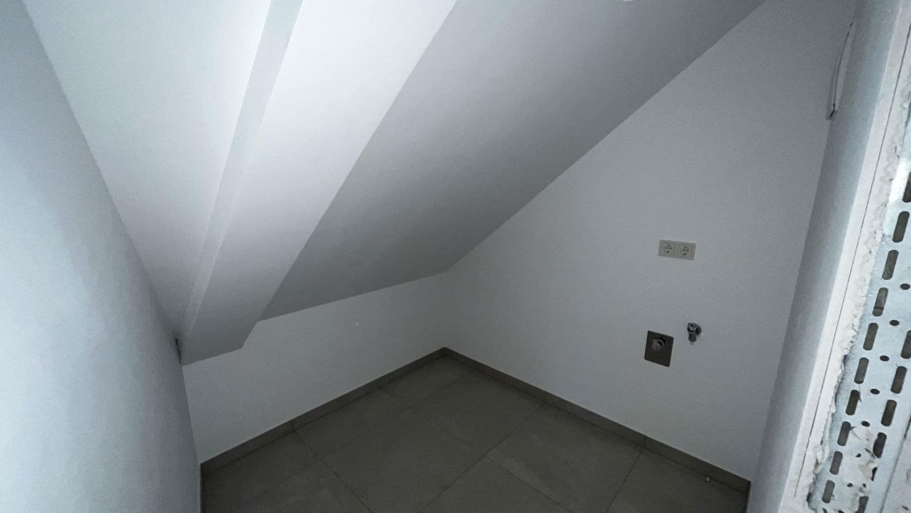 Pronájem bytu 3+1 72 m², Seligenstadt, Hessen Pronájem bytu 3+1 72 m², Seligenstadt, Hessen