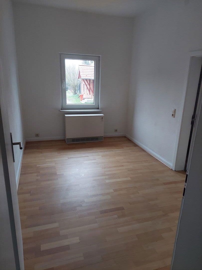 Pronájem bytu 2+1 62 m², Penzin, Mecklenburg-Vorpommern Pronájem bytu 2+1 62 m², Penzin, Mecklenburg-Vorpommern