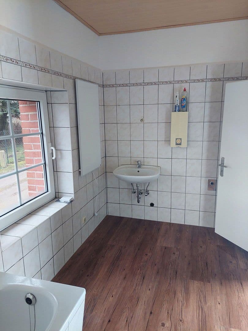 Pronájem bytu 2+1 62 m², Penzin, Mecklenburg-Vorpommern Pronájem bytu 2+1 62 m², Penzin, Mecklenburg-Vorpommern