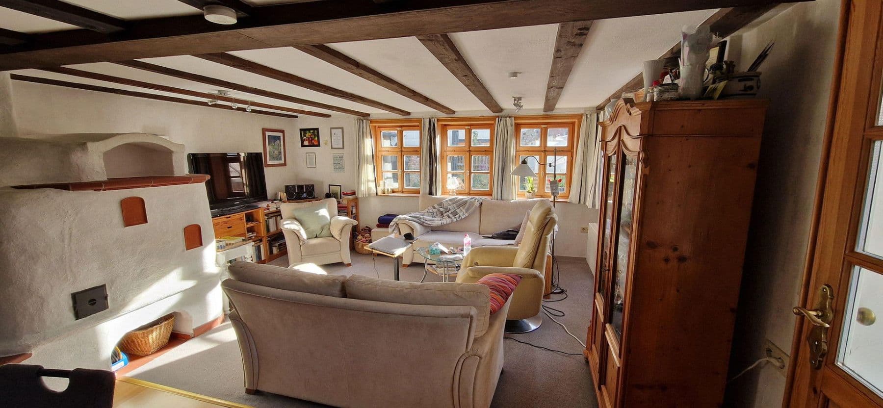 Prodej domu 260 m², pozemek 330 m², Immenhausen, Hessen Prodej domu 260 m², pozemek 330 m², Immenhausen, Hessen