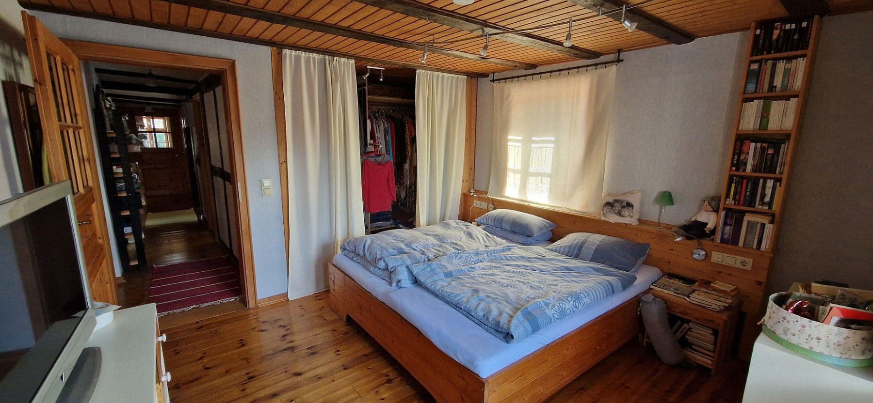 Prodej domu 260 m², pozemek 330 m², Immenhausen, Hessen Prodej domu 260 m², pozemek 330 m², Immenhausen, Hessen