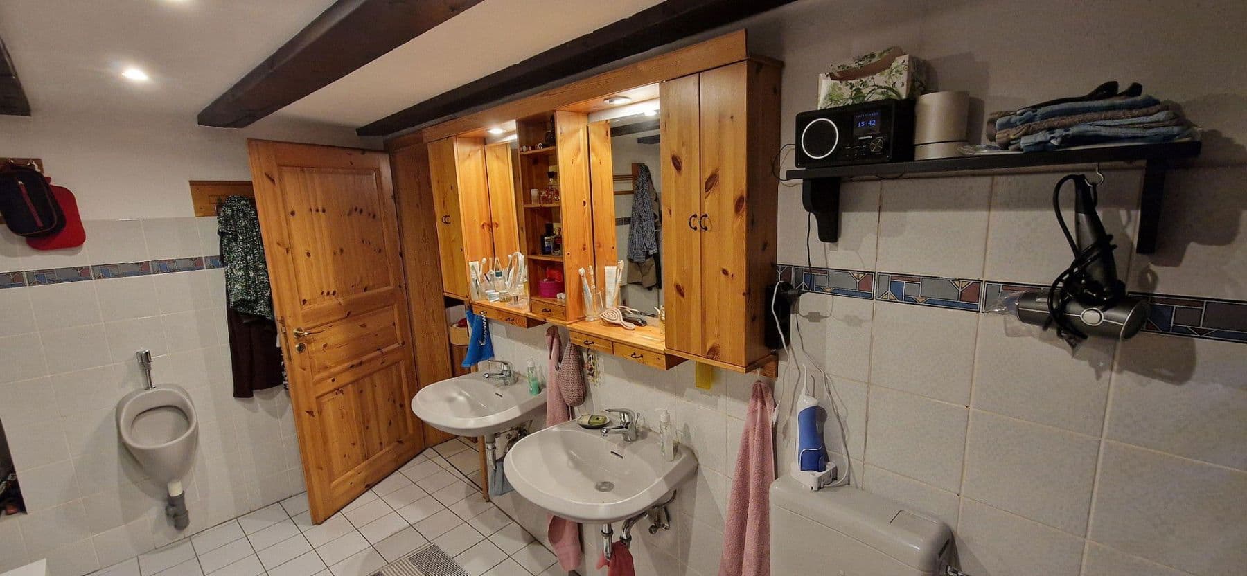 Prodej domu 260 m², pozemek 330 m², Immenhausen, Hessen Prodej domu 260 m², pozemek 330 m², Immenhausen, Hessen