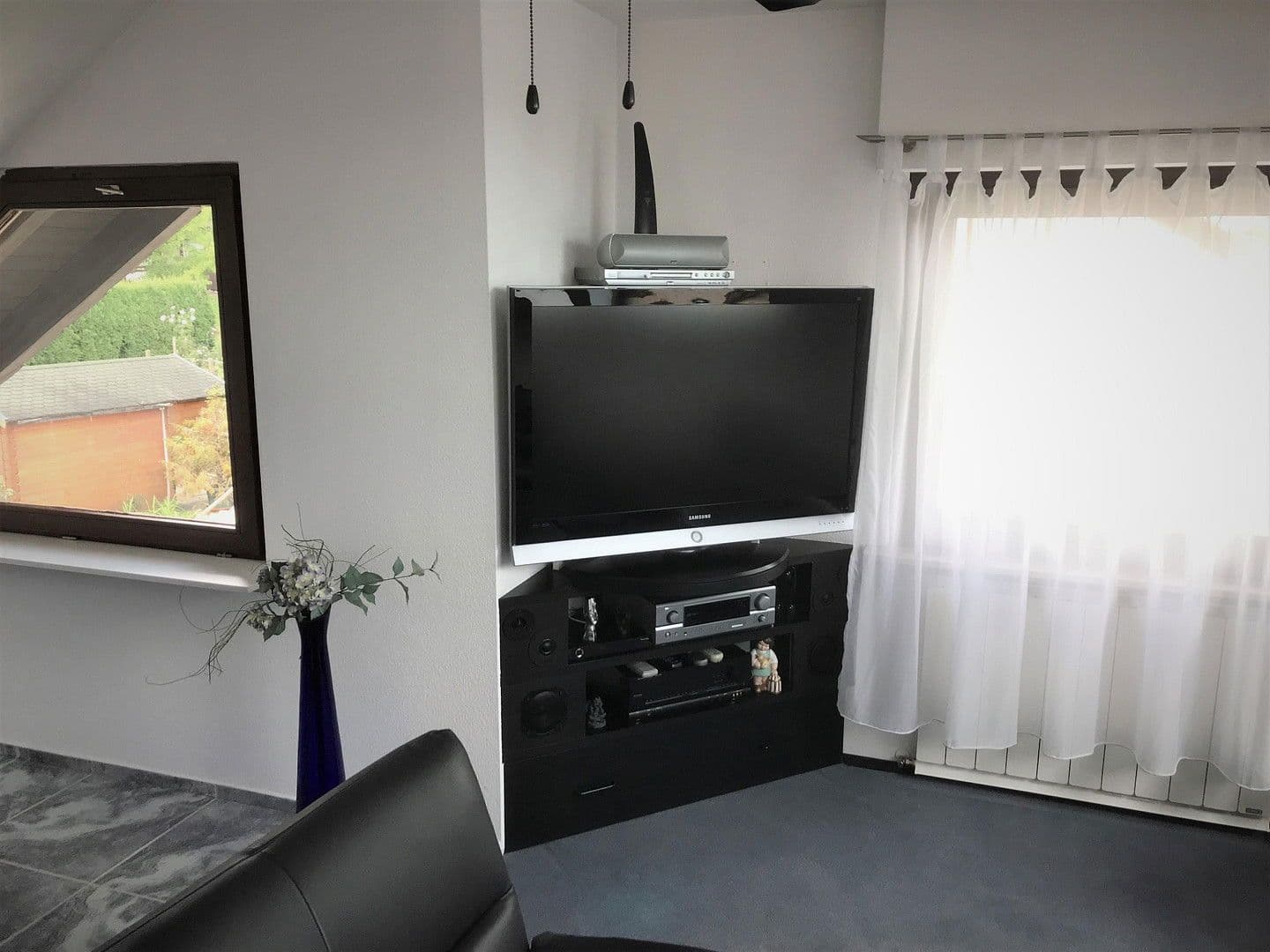 Pronájem bytu 2+kk 55 m², Kusterdingen, Bádensko-Württembersko Pronájem bytu 2+kk 55 m², Kusterdingen, Bádensko-Württembersko