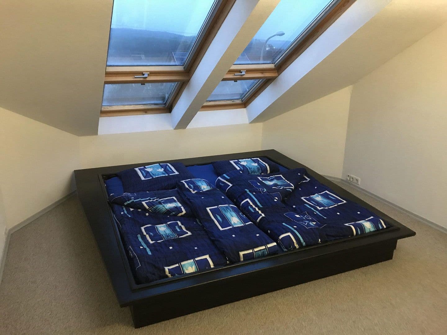 Pronájem bytu 2+kk 55 m², Kusterdingen, Bádensko-Württembersko Pronájem bytu 2+kk 55 m², Kusterdingen, Bádensko-Württembersko