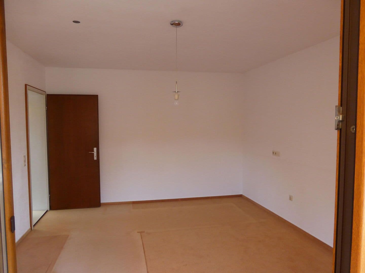 Prodej domu 155 m², pozemek 504 m², Biberach an der Riß, Bádensko-Württembersko Prodej domu 155 m², pozemek 504 m², Biberach an der Riß, Bádensko-Württembersko