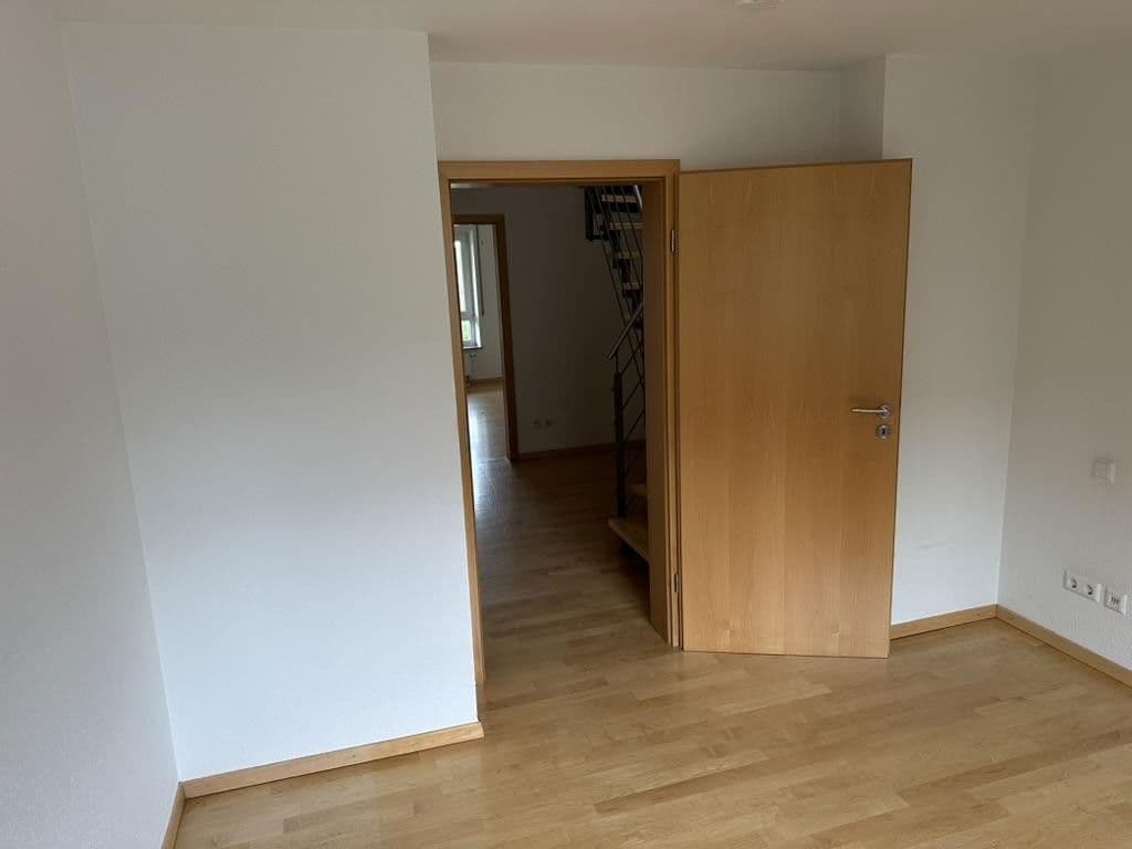 Prodej bytu 4+kk 98 m², Schorndorf, Bádensko-Württembersko Prodej bytu 4+kk 98 m², Schorndorf, Bádensko-Württembersko
