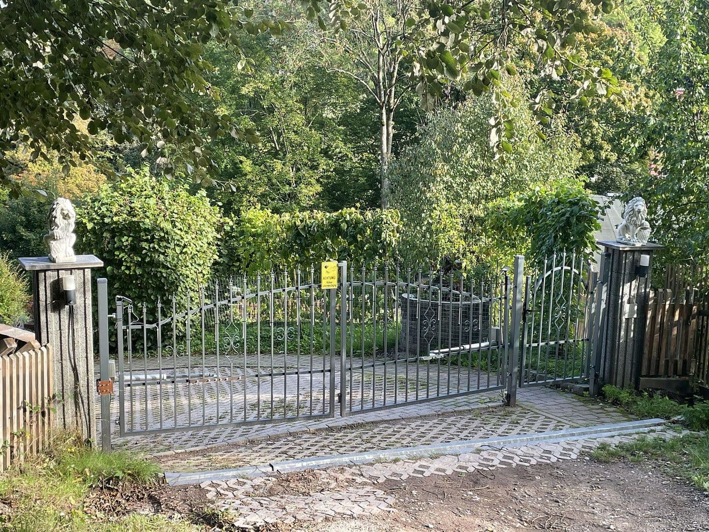 Prodej domu 365 m², pozemek 2.364 m², Mariental 6, Eisenach, Durynsko Prodej domu 365 m², pozemek 2.364 m², Mariental 6, Eisenach, Durynsko