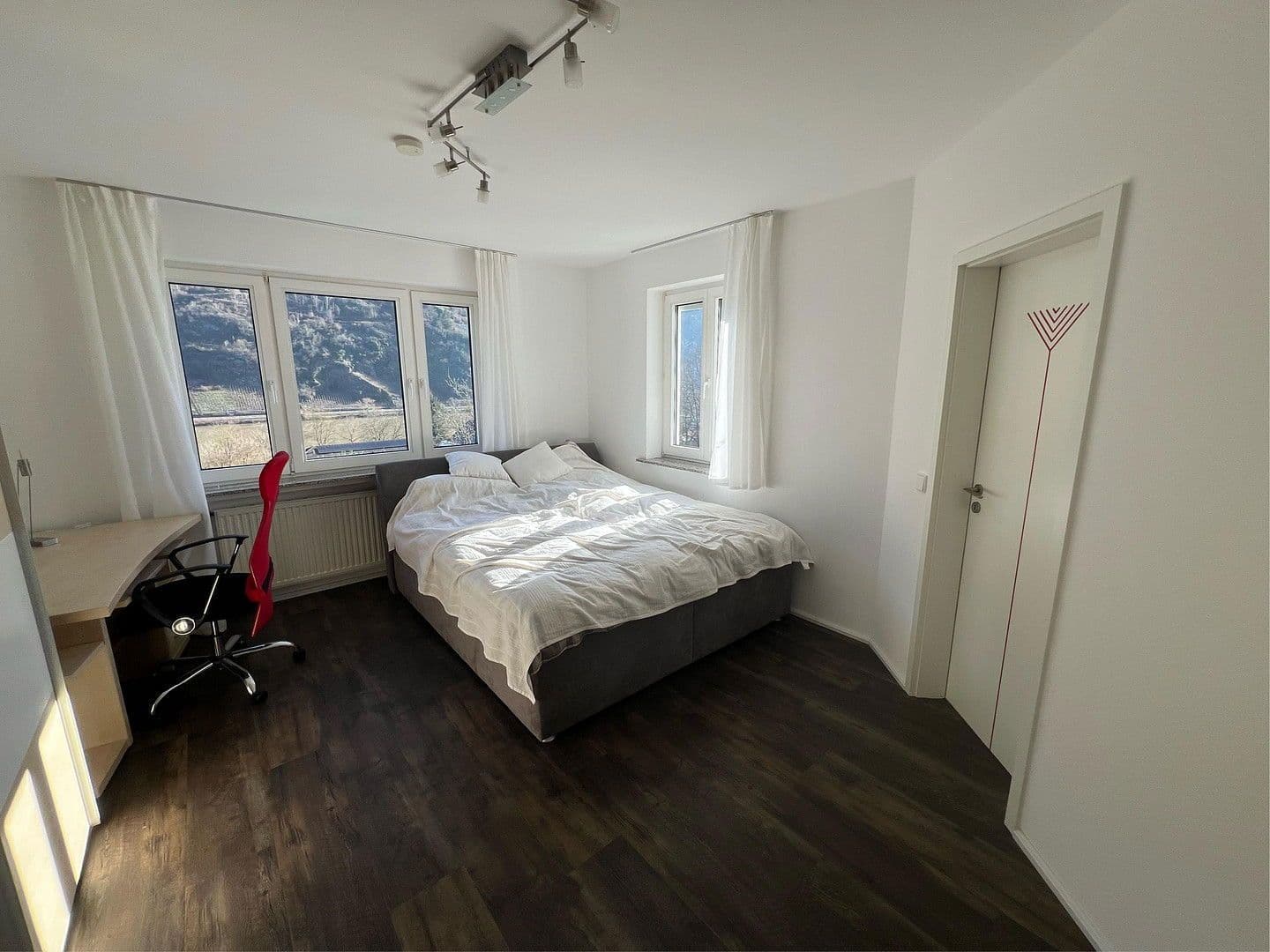 Prodej domu 304 m², pozemek 2.136 m², Traben-Trarbach, Porýní-Falc Prodej domu 304 m², pozemek 2.136 m², Traben-Trarbach, Porýní-Falc