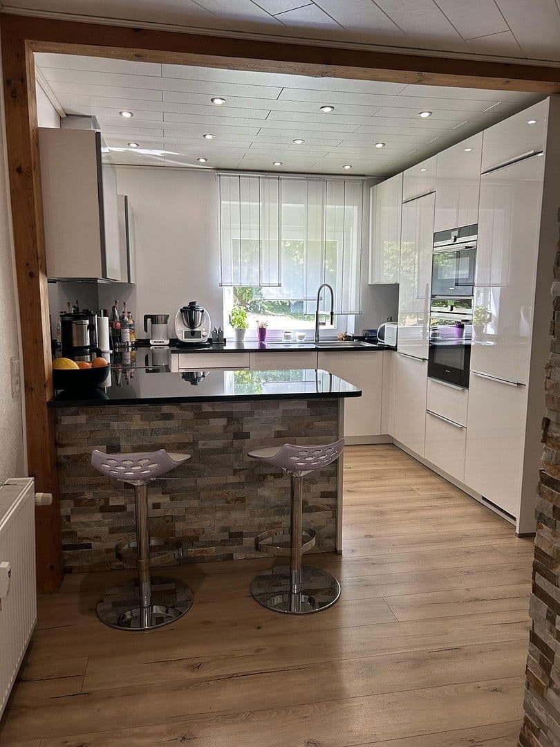 Prodej bytu 4+1 107 m², Oerlinghausen, Severní Porýní-Vestfálsko Prodej bytu 4+1 107 m², Oerlinghausen, Severní Porýní-Vestfálsko