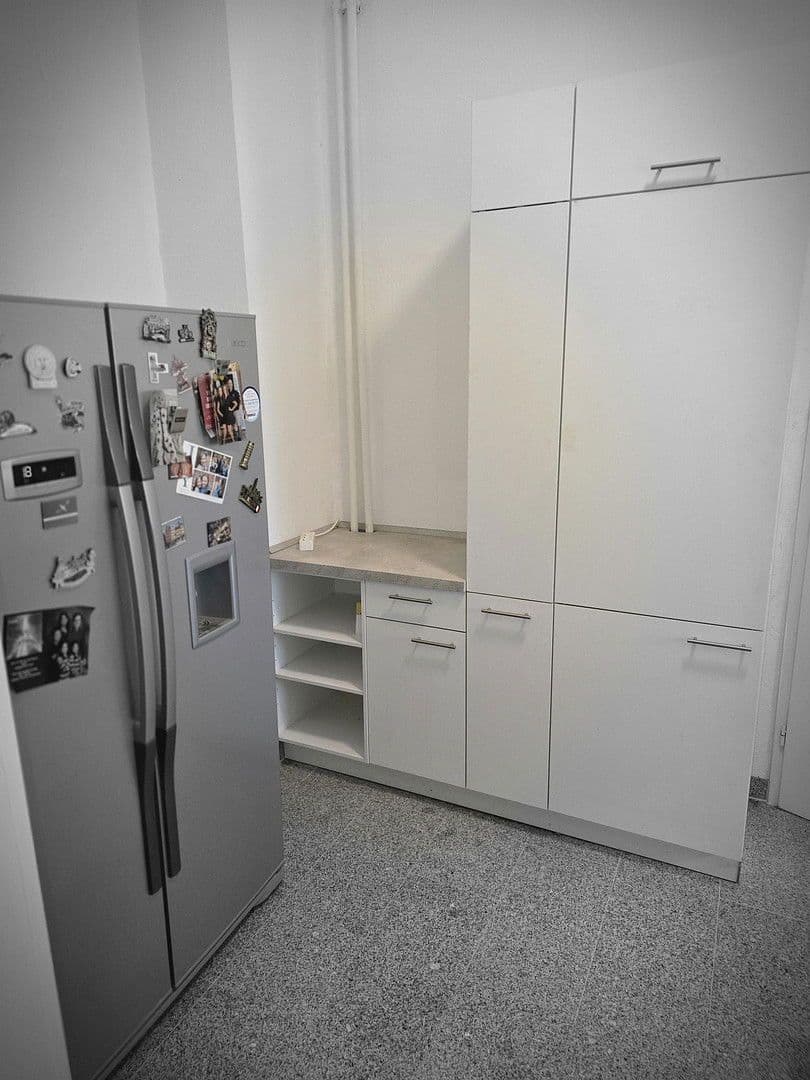 Pronájem bytu 4+1 120 m², Douglasstr. 6, Karlsruhe, Bádensko-Württembersko Pronájem bytu 4+1 120 m², Douglasstr. 6, Karlsruhe, Bádensko-Württembersko