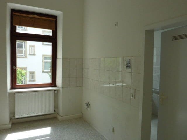 Pronájem bytu 4+1 120 m², Douglasstr. 6, Karlsruhe, Bádensko-Württembersko Pronájem bytu 4+1 120 m², Douglasstr. 6, Karlsruhe, Bádensko-Württembersko