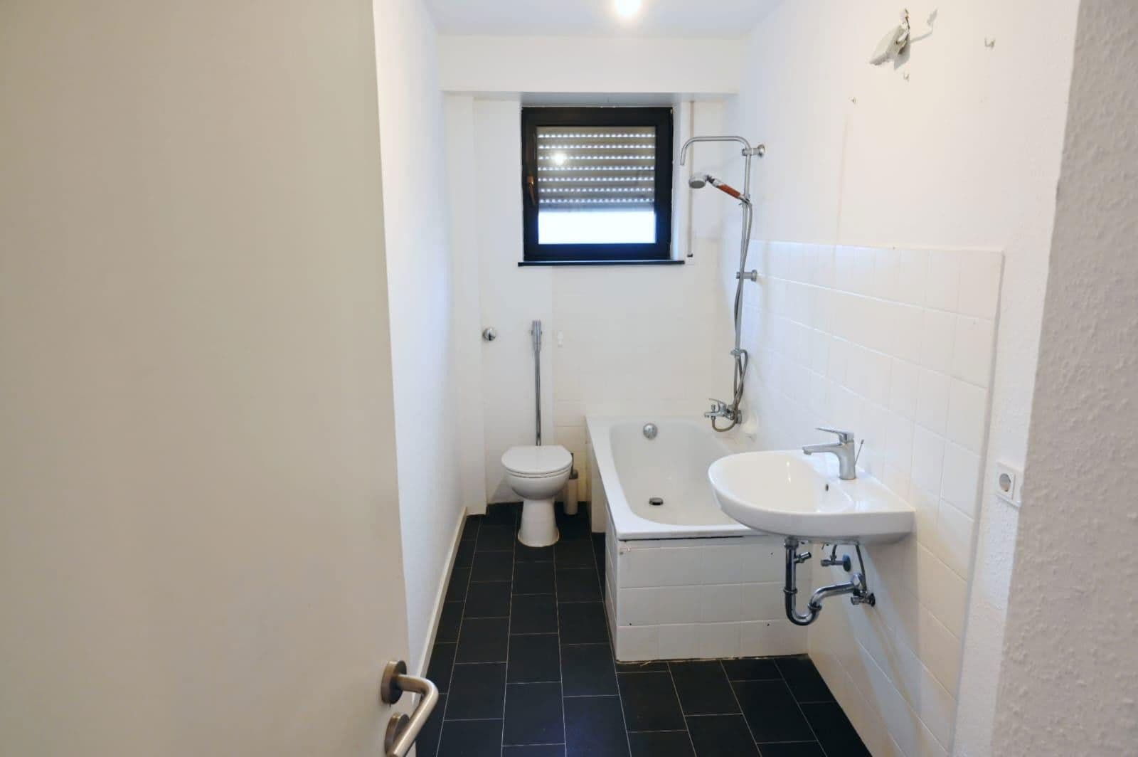 Pronájem bytu 2+1 67 m², Mannheim, Bádensko-Württembersko Pronájem bytu 2+1 67 m², Mannheim, Bádensko-Württembersko