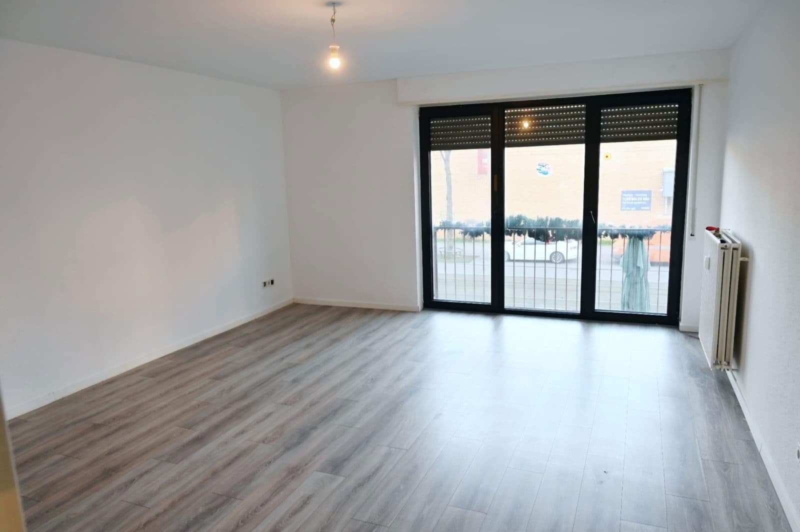 Pronájem bytu 2+1 67 m², Mannheim, Bádensko-Württembersko Pronájem bytu 2+1 67 m², Mannheim, Bádensko-Württembersko