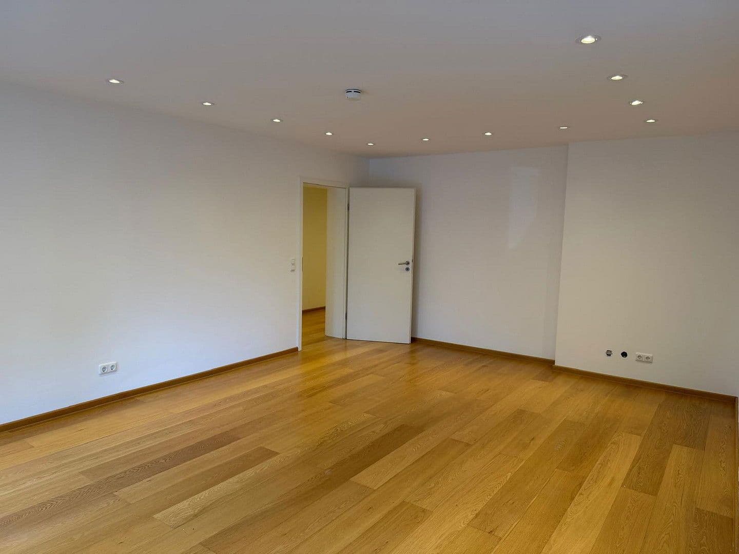 Prodej bytu 2+kk 81 m², München, Bavorsko Prodej bytu 2+kk 81 m², München, Bavorsko