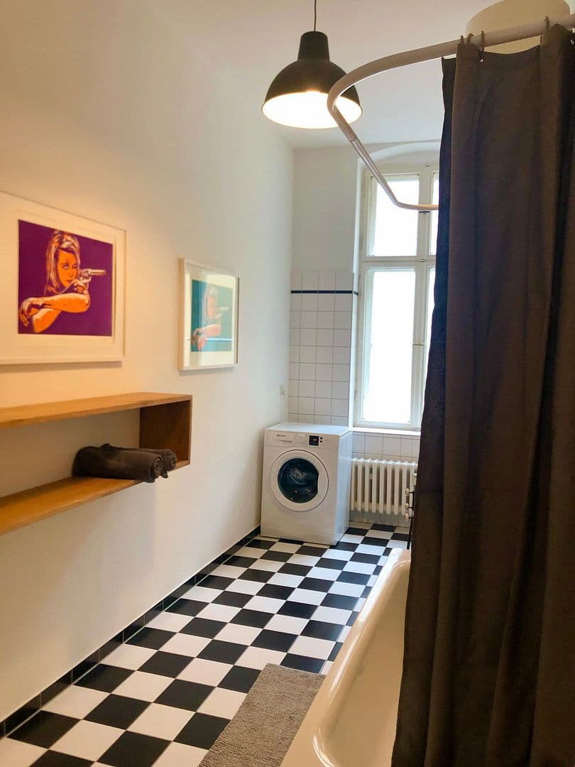 Pronájem bytu 2+1 76 m², Berlin, Berlín Pronájem bytu 2+1 76 m², Berlin, Berlín