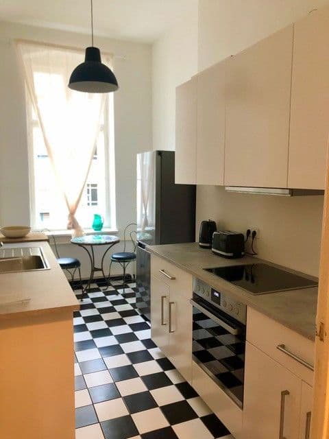 Pronájem bytu 2+1 76 m², Berlin, Berlín Pronájem bytu 2+1 76 m², Berlin, Berlín