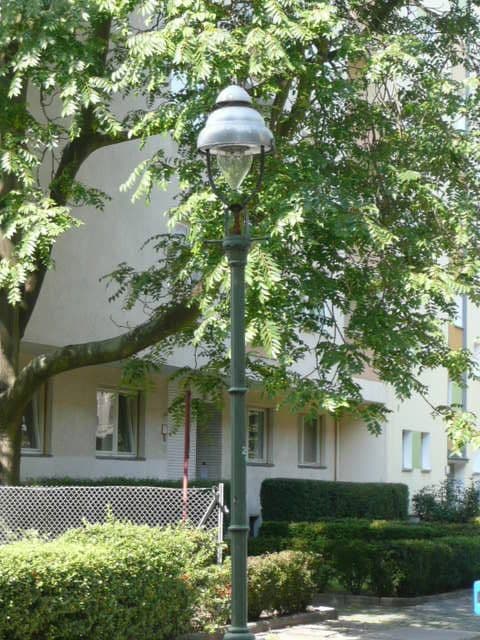 Pronájem bytu 1+1 38 m², Landhausstr. 4, Berlin, Berlín Pronájem bytu 1+1 38 m², Landhausstr. 4, Berlin, Berlín