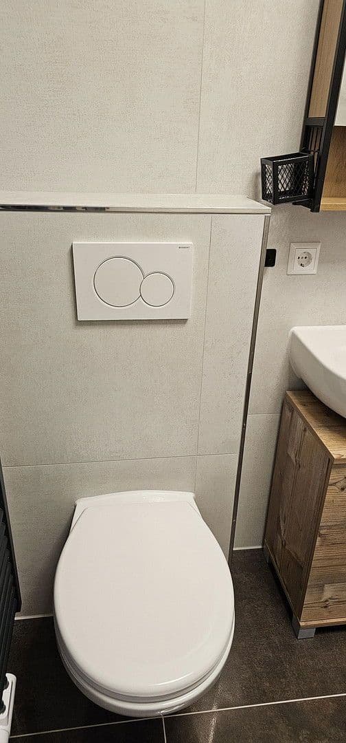 Pronájem bytu 1+1 24 m², Großbettlingen, Bádensko-Württembersko Pronájem bytu 1+1 24 m², Großbettlingen, Bádensko-Württembersko