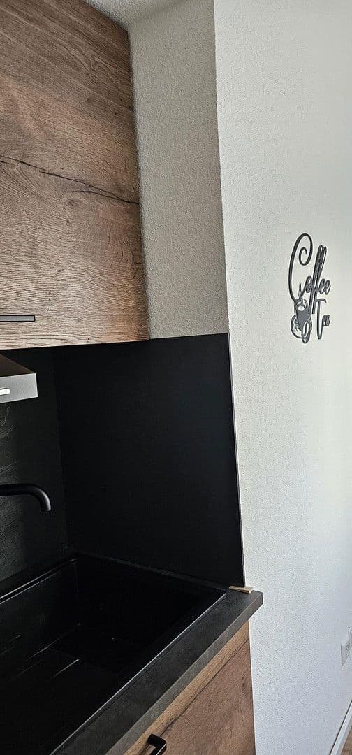 Pronájem bytu 1+1 24 m², Großbettlingen, Bádensko-Württembersko Pronájem bytu 1+1 24 m², Großbettlingen, Bádensko-Württembersko