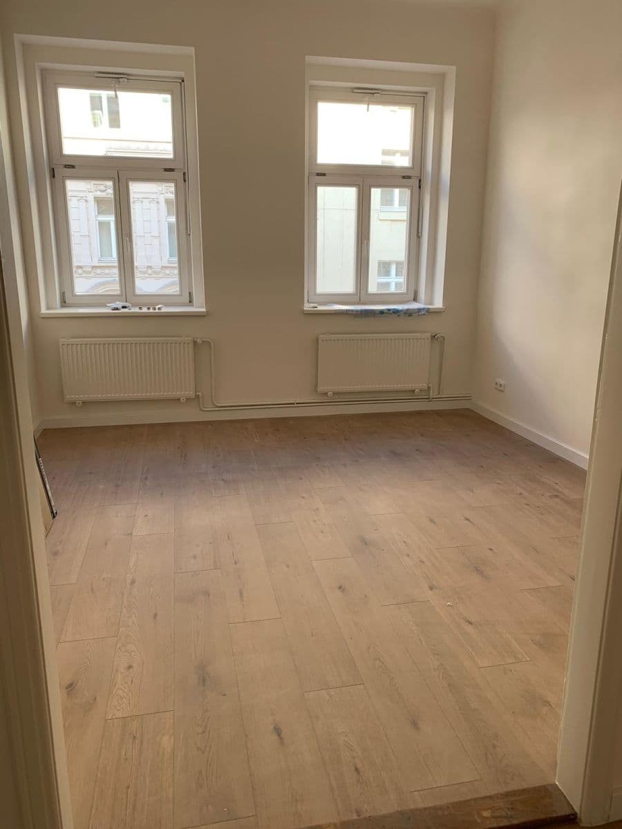 Pronájem bytu 2+1 70 m², Heřmanova, Praha, Praha Pronájem bytu 2+1 70 m², Heřmanova, Praha, Praha