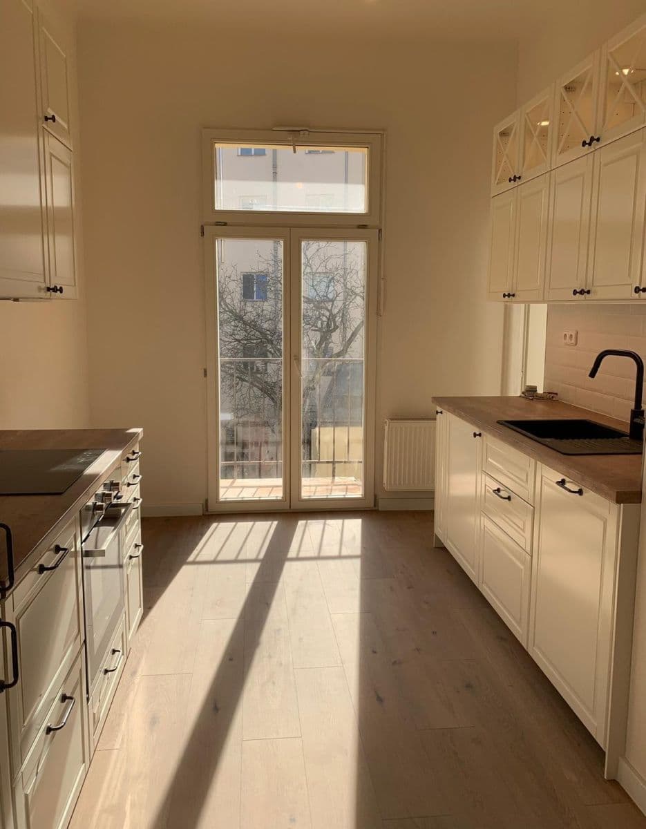 Pronájem bytu 2+1 70 m², Heřmanova, Praha, Praha Pronájem bytu 2+1 70 m², Heřmanova, Praha, Praha