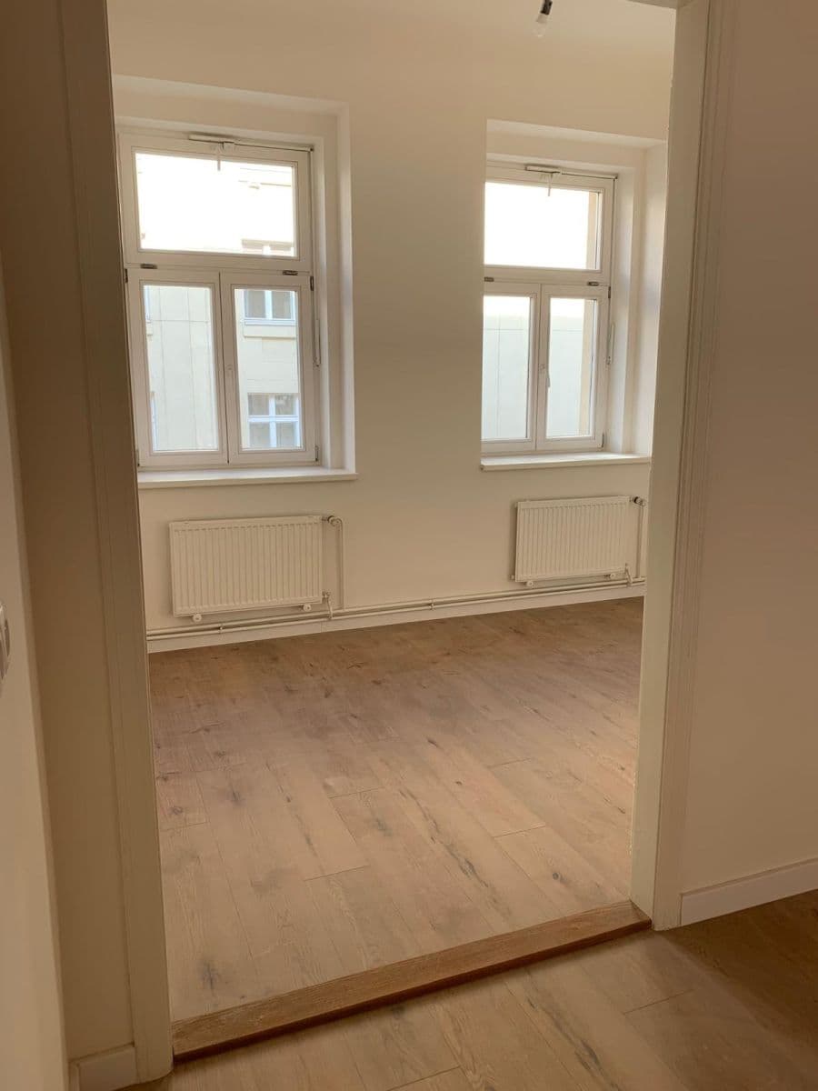 Pronájem bytu 2+1 70 m², Heřmanova, Praha, Praha Pronájem bytu 2+1 70 m², Heřmanova, Praha, Praha