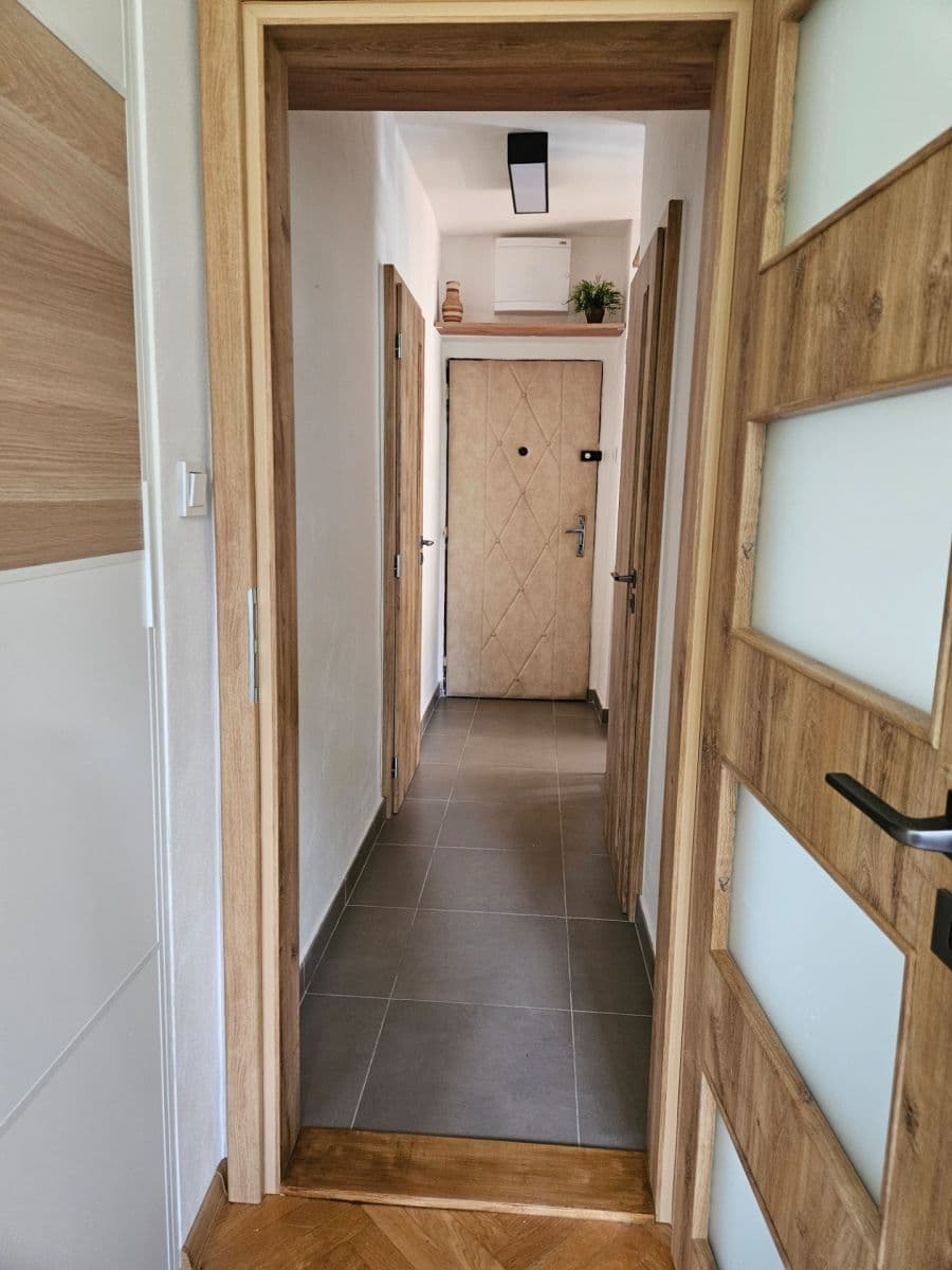 Pronájem bytu 2+kk 58 m², Na Poustkách, Praha, Praha Pronájem bytu 2+kk 58 m², Na Poustkách, Praha, Praha