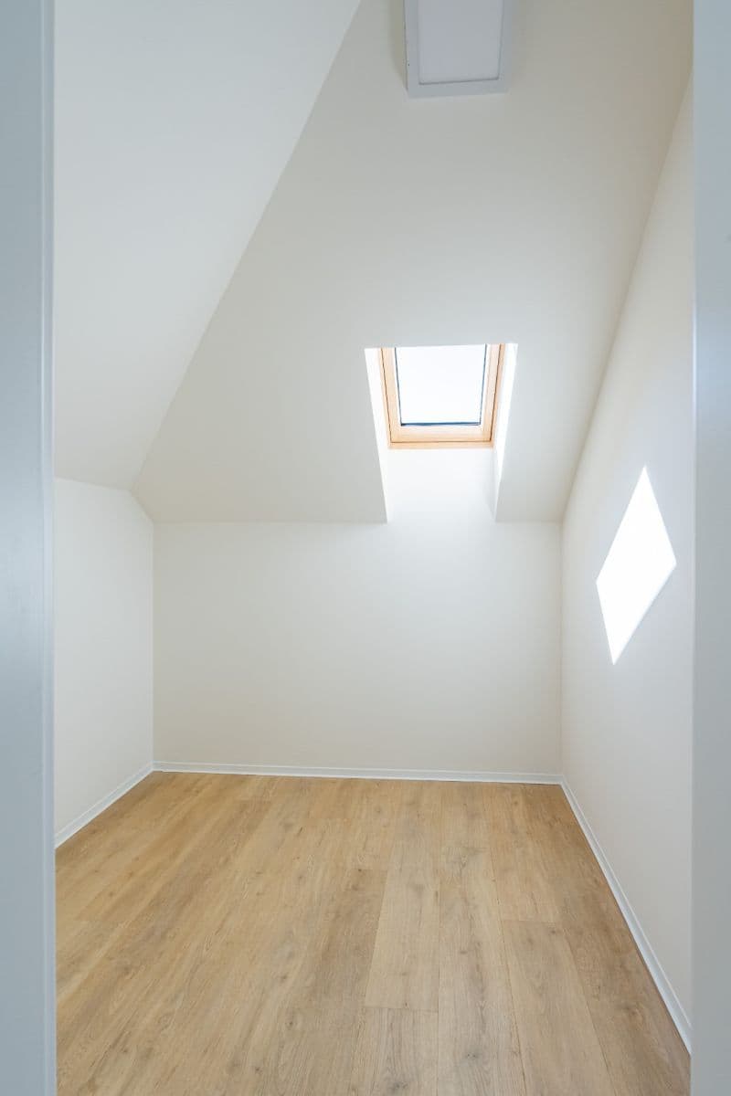 Pronájem bytu 2+kk 67 m², U Vysočanského pivovaru, Praha, Praha Pronájem bytu 2+kk 67 m², U Vysočanského pivovaru, Praha, Praha