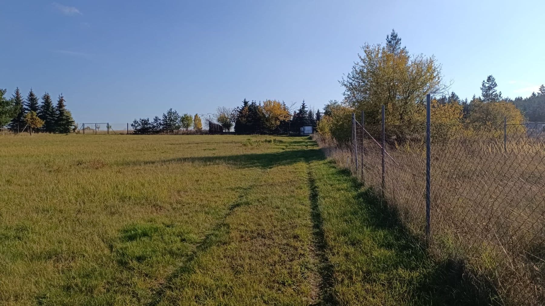 Prodej pozemku 1.649 m², Unhošť, Středočeský kraj Prodej pozemku 1.649 m², Unhošť, Středočeský kraj