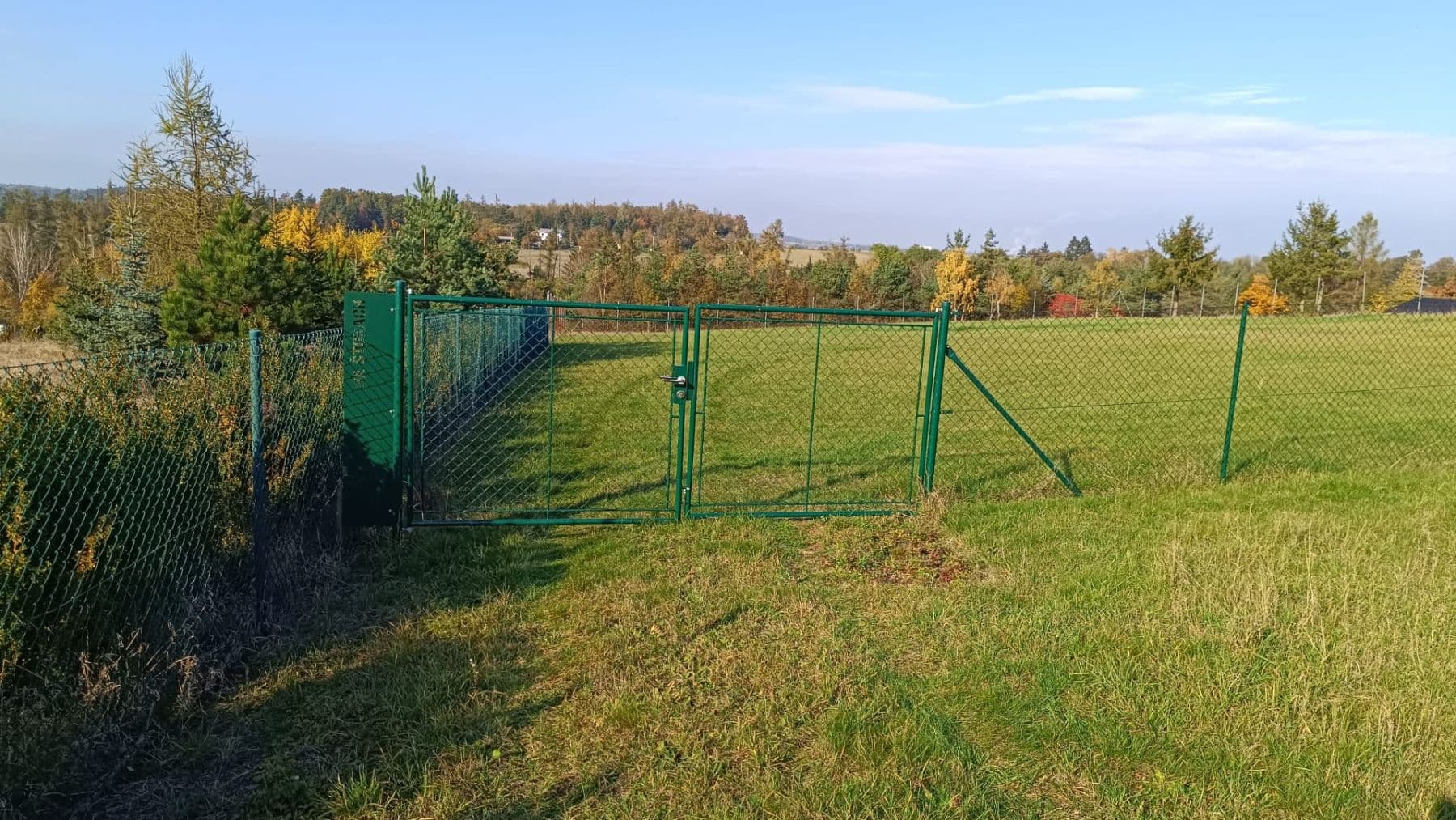 Prodej pozemku 1.649 m², Unhošť, Středočeský kraj Prodej pozemku 1.649 m², Unhošť, Středočeský kraj
