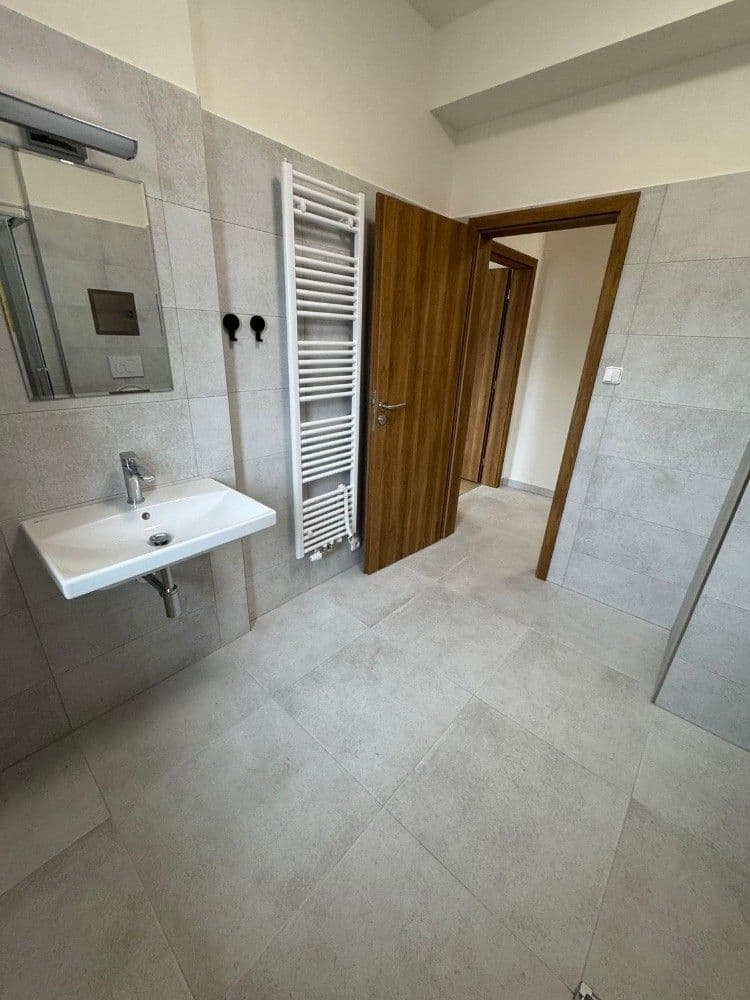 Pronájem bytu 1+kk 38 m², Pražská, Kolín, Středočeský kraj Pronájem bytu 1+kk 38 m², Pražská, Kolín, Středočeský kraj