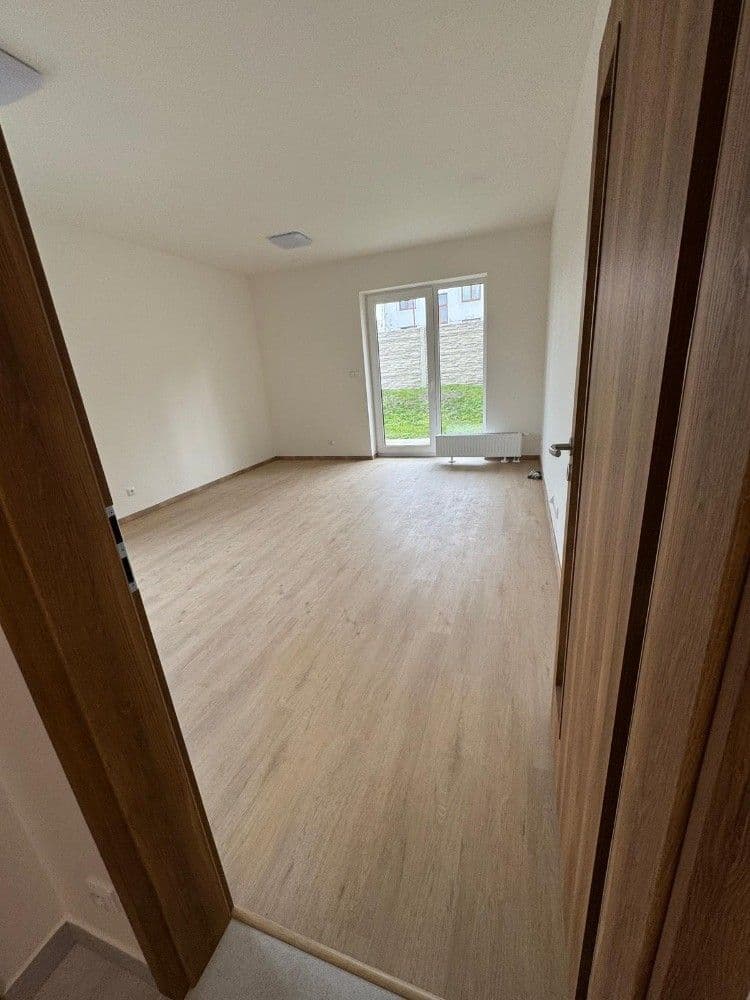 Pronájem bytu 1+kk 38 m², Pražská, Kolín, Středočeský kraj Pronájem bytu 1+kk 38 m², Pražská, Kolín, Středočeský kraj