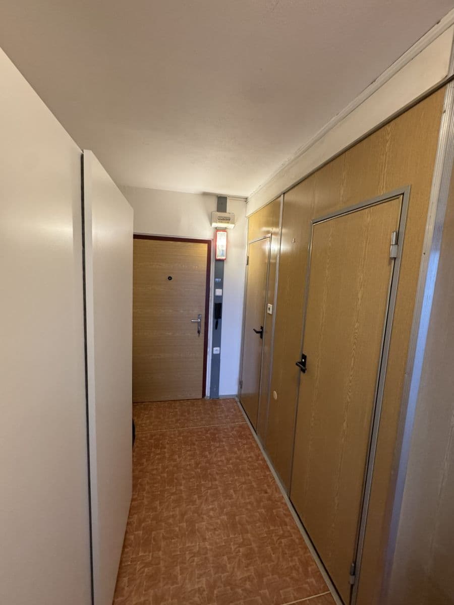 Pronájem bytu 2+kk 42 m², Galandova, Praha, Praha Pronájem bytu 2+kk 42 m², Galandova, Praha, Praha
