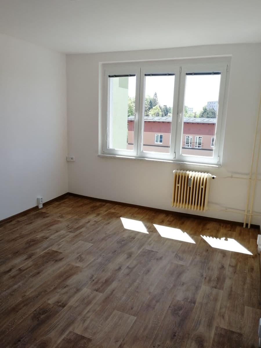Pronájem bytu 1+1 39 m², Mánesova, Sokolov, Karlovarský kraj Pronájem bytu 1+1 39 m², Mánesova, Sokolov, Karlovarský kraj