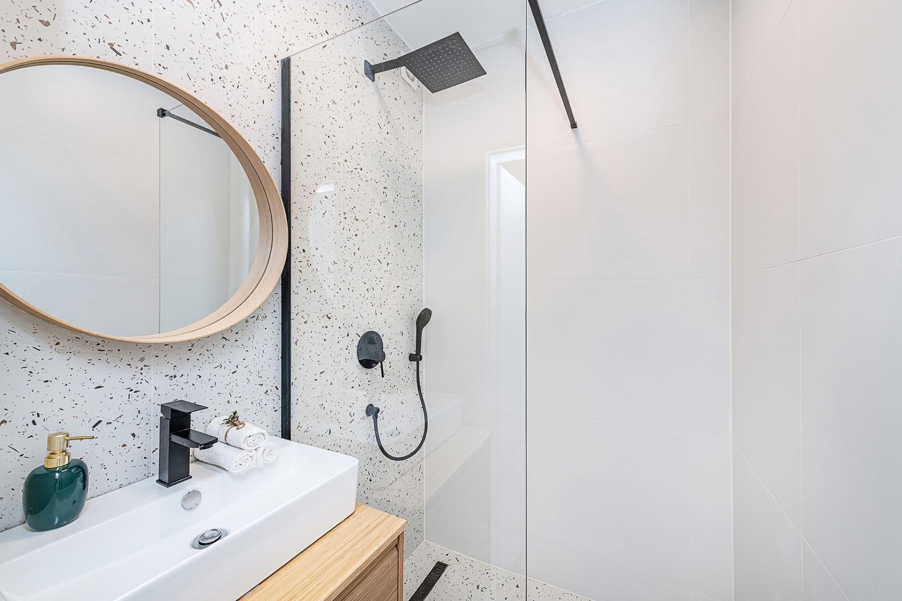 Prodej bytu 3+kk 55 m², Dukelských hrdinů, Ústí nad Labem, Ústecký kraj Prodej bytu 3+kk 55 m², Dukelských hrdinů, Ústí nad Labem, Ústecký kraj