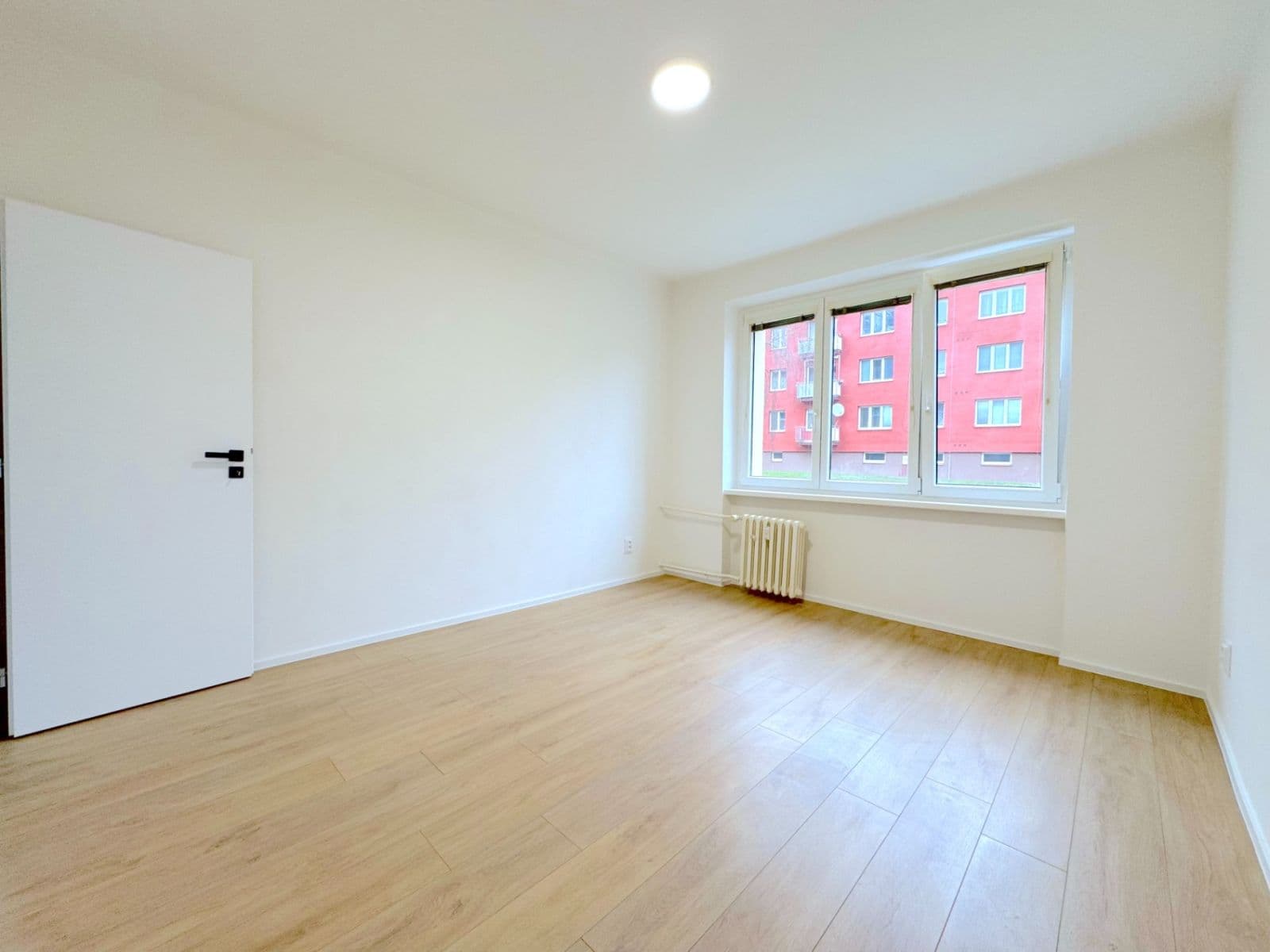 Prodej bytu 3+kk 55 m², Dukelských hrdinů, Ústí nad Labem, Ústecký kraj Prodej bytu 3+kk 55 m², Dukelských hrdinů, Ústí nad Labem, Ústecký kraj