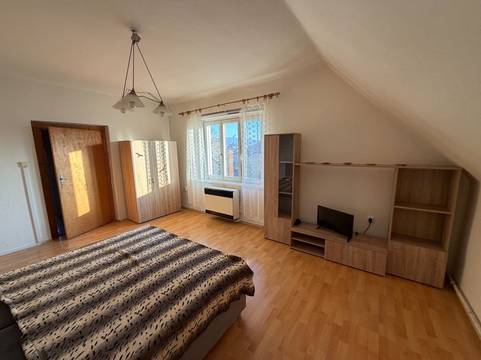 Prodej bytu 4+1 125 m², Pražská, Lety, Středočeský kraj Prodej bytu 4+1 125 m², Pražská, Lety, Středočeský kraj