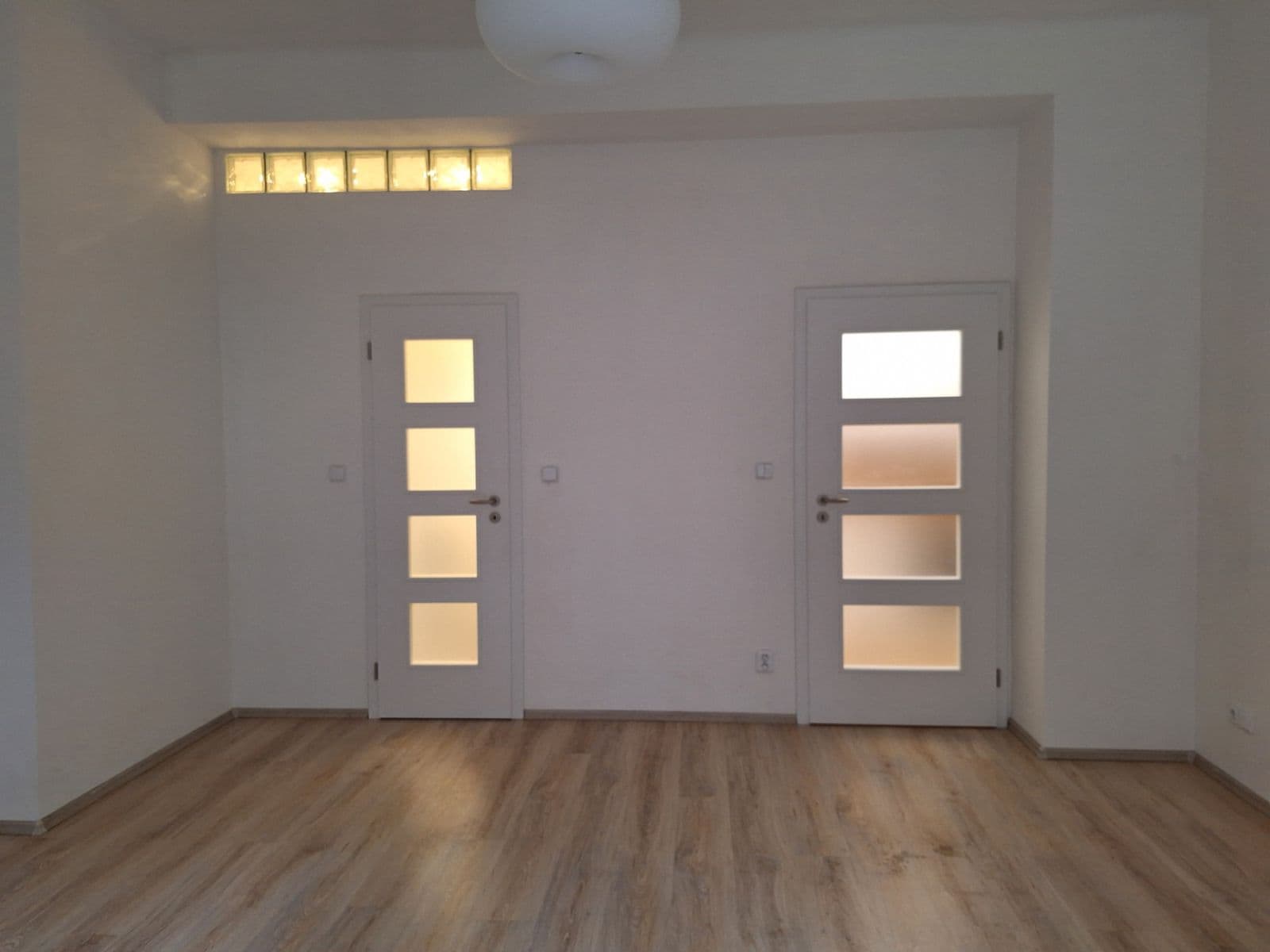Pronájem bytu 1+kk 32 m², Pod Radnicí, Praha, Praha Pronájem bytu 1+kk 32 m², Pod Radnicí, Praha, Praha