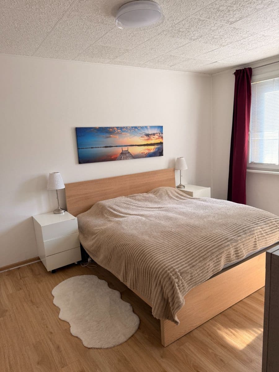 Pronájem bytu 2+kk 41 m², Zárubova, Praha, Praha Pronájem bytu 2+kk 41 m², Zárubova, Praha, Praha