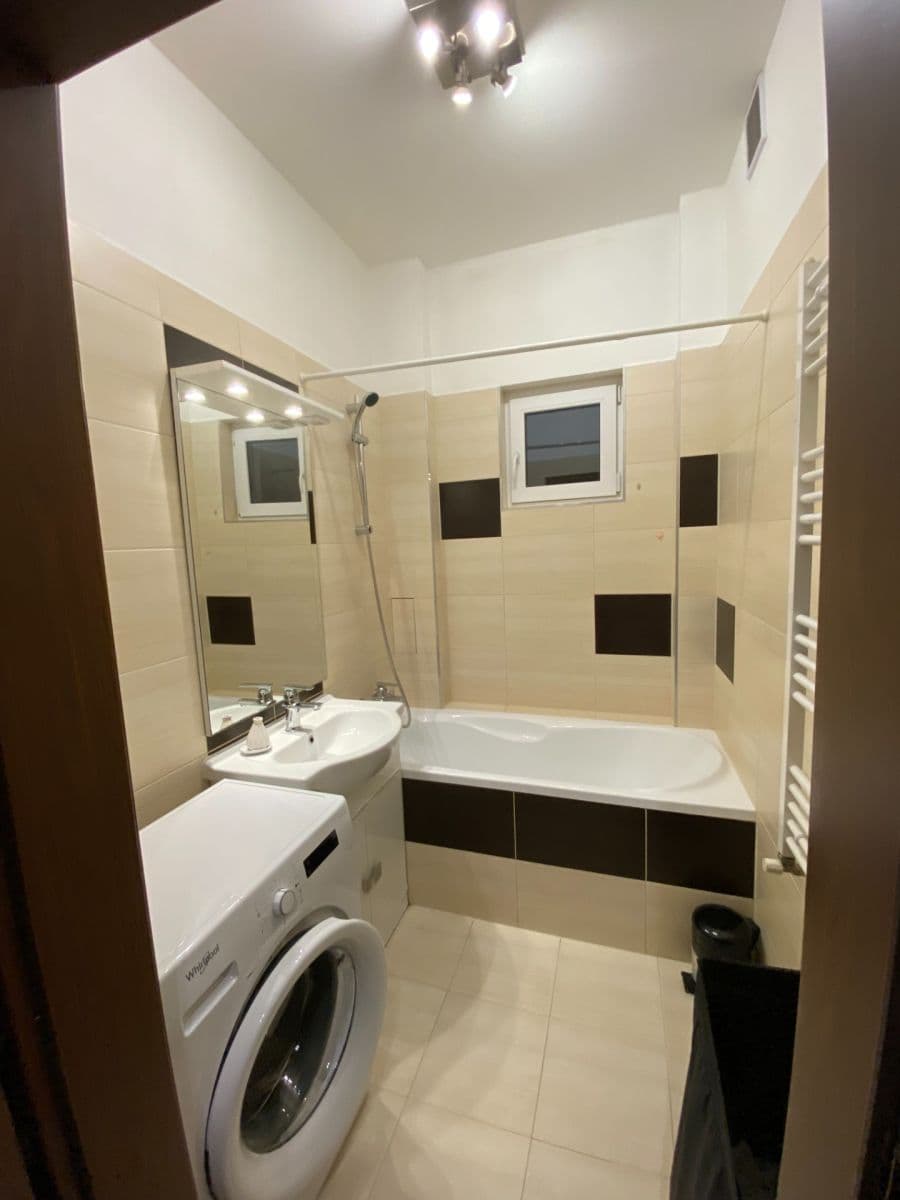 Pronájem bytu 1+kk 27 m², Pod Školou, Praha, Praha Pronájem bytu 1+kk 27 m², Pod Školou, Praha, Praha