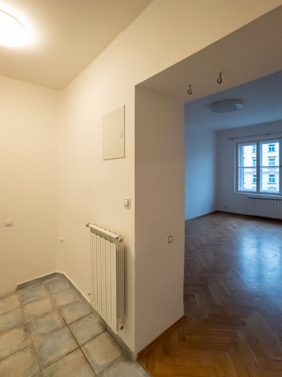 Pronájem bytu 2+kk 46 m², Kodaňská, Praha, Praha Pronájem bytu 2+kk 46 m², Kodaňská, Praha, Praha