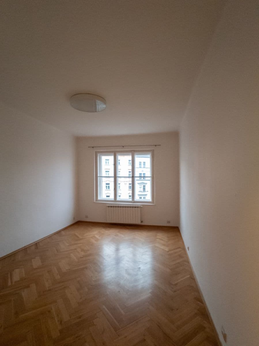 Pronájem bytu 2+kk 46 m², Kodaňská, Praha, Praha Pronájem bytu 2+kk 46 m², Kodaňská, Praha, Praha