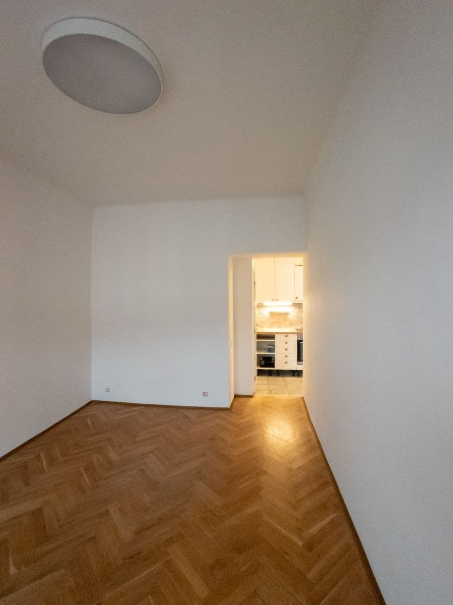 Pronájem bytu 2+kk 46 m², Kodaňská, Praha, Praha Pronájem bytu 2+kk 46 m², Kodaňská, Praha, Praha