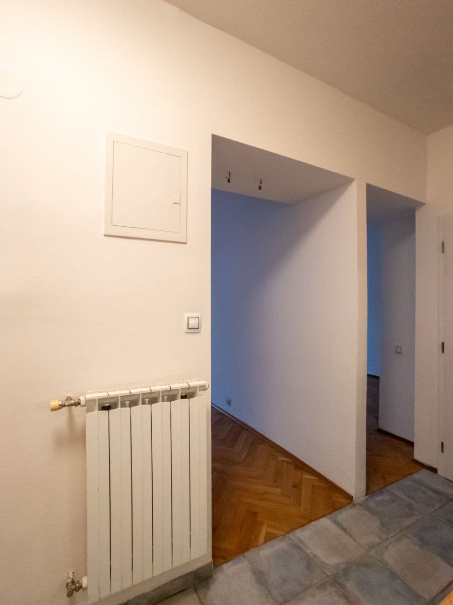 Pronájem bytu 2+kk 46 m², Kodaňská, Praha, Praha Pronájem bytu 2+kk 46 m², Kodaňská, Praha, Praha
