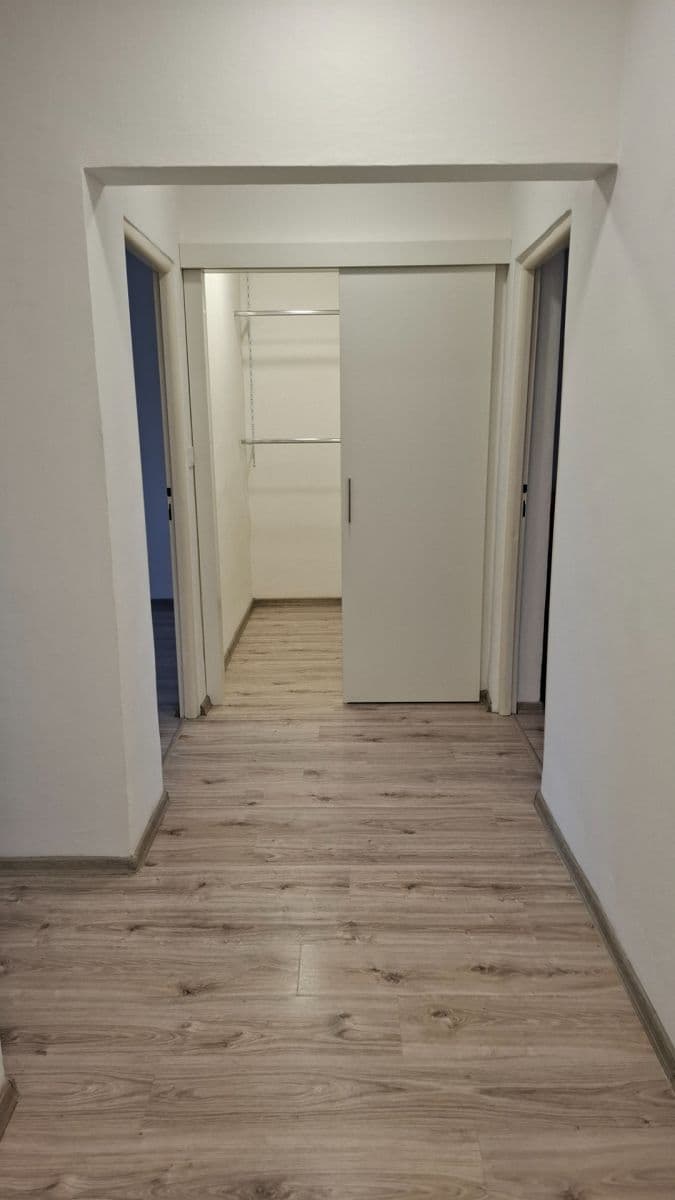 Pronájem bytu 2+1 54 m², Dr. Martínka, Ostrava, Moravskoslezský kraj Pronájem bytu 2+1 54 m², Dr. Martínka, Ostrava, Moravskoslezský kraj